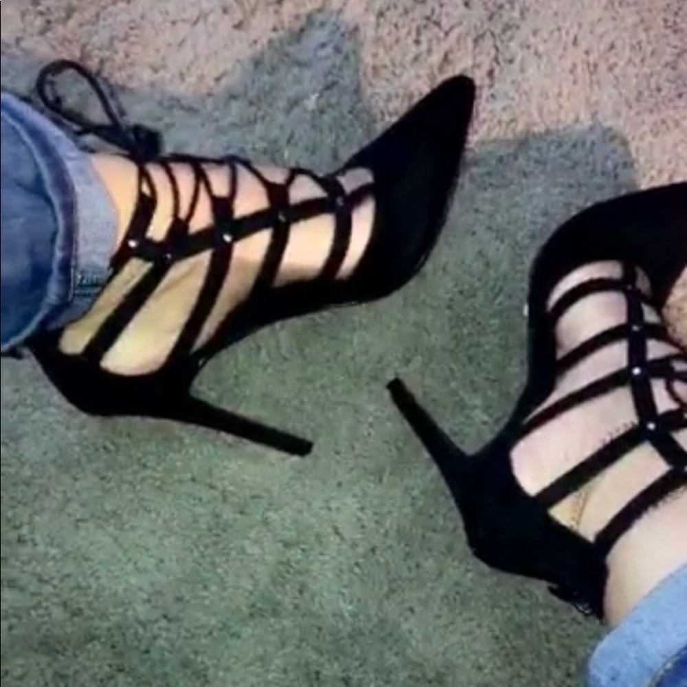 Black lace up heels size 10w